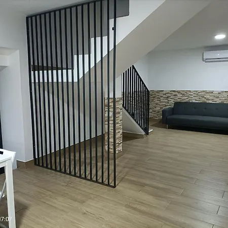 Moradia Empresas Do Areias Village * فالي دي كامبرا